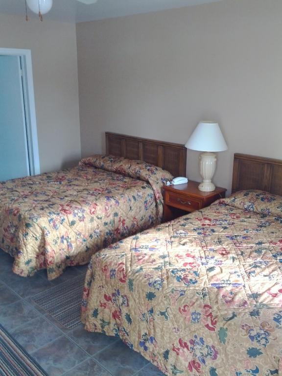 Victoria Motel Линдсей Экстерьер фото
